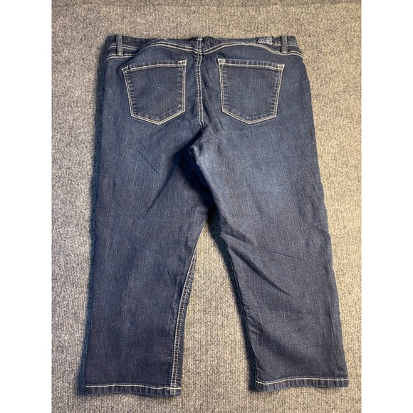 Fade To Blue Premium Jeans Women's 16W Blue Denim Crop Stretch Boho Straight Leg - Picture 7 of 10